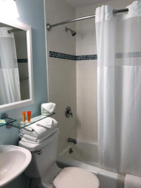 Гостиница Biscayne Family Resort  Уайлдвуд Крест